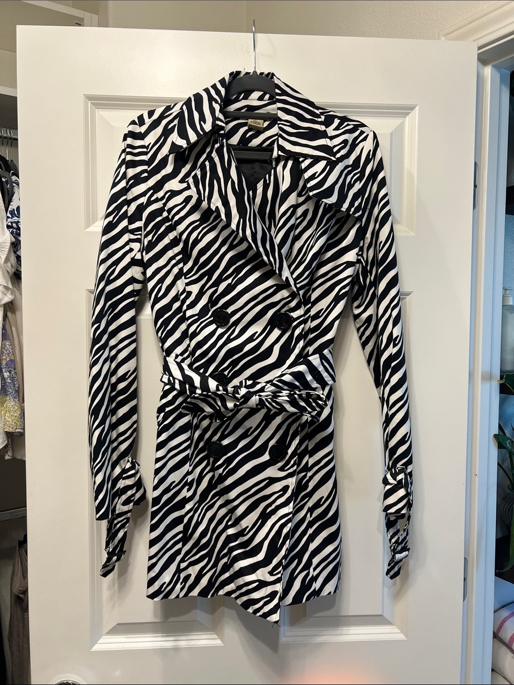 Vertigo Paris Black and White Zebra Print Trench Coat
